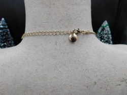bib necklace back a